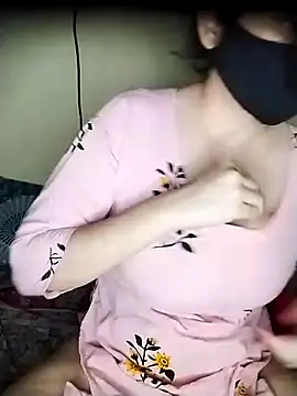 SEXYQUEEN8178 webcam