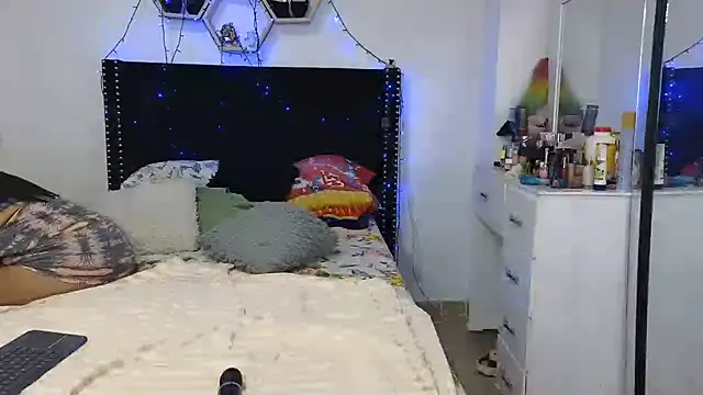 charlotte_077 webcam