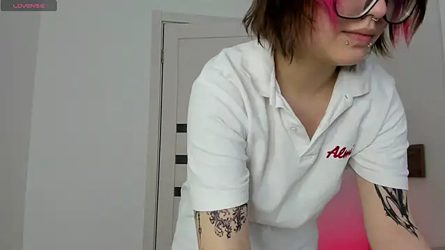 VerniceEngelking webcam
