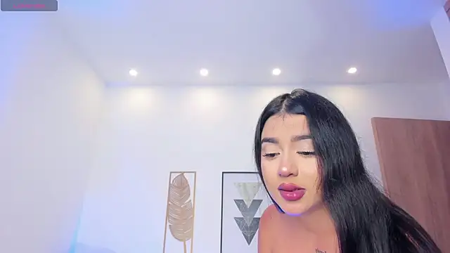 amelie_jhons webcam