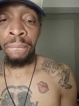 thefreakscomeoutatnight webcam