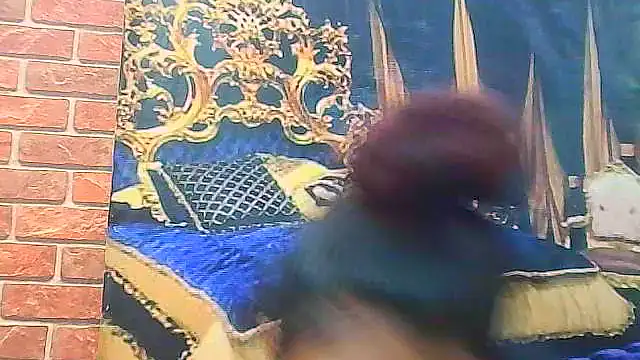 IndianSexyButt webcam