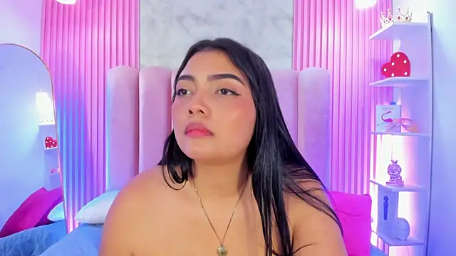 ArianaRougee webcam