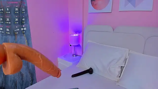 lia_sucker webcam