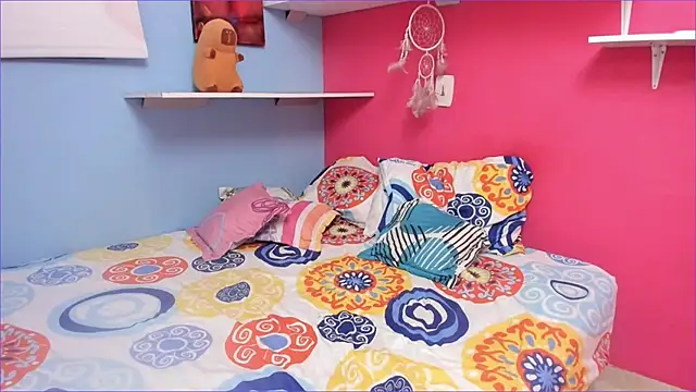 twila_x webcam