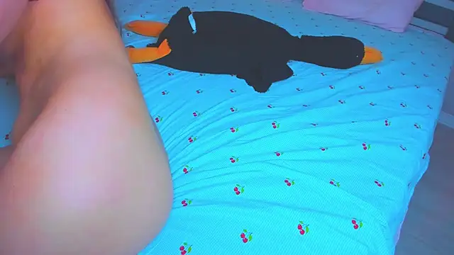 TishaLove webcam
