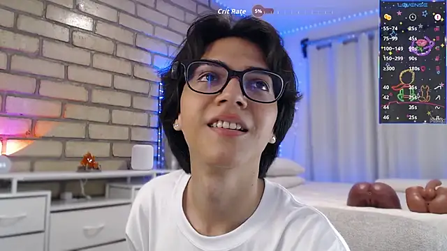 Hiniloved3 - Male webcam sex chat