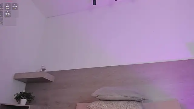 ariana__parker webcam