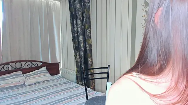 JulissaLipoma webcam