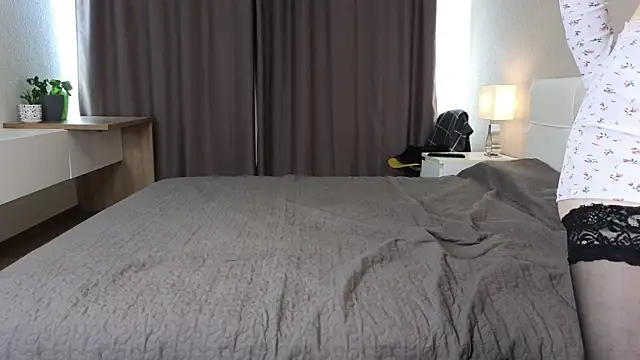 DanikaGudinas webcam