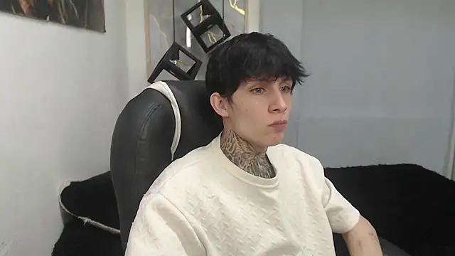Cry_thereal webcam
