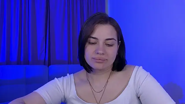 AdrianaToress webcam
