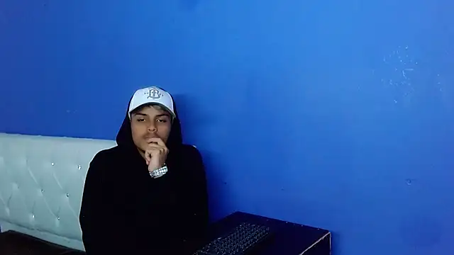 Angel_foxc13 webcam