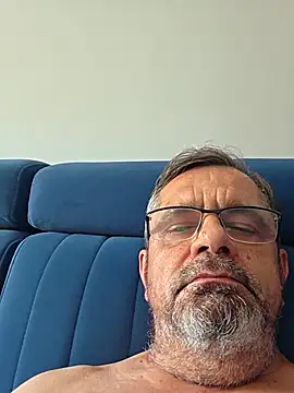 Axer1960 live sex cam