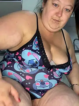 Chloee_Peach