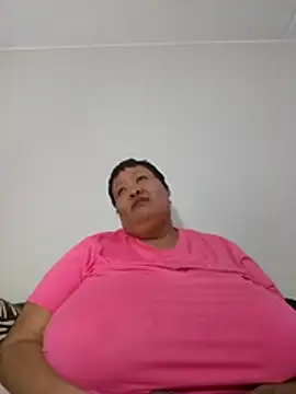 nancy111 (F milf) - Make me squit and cum on my toy