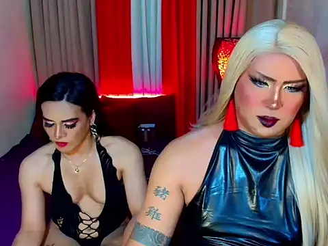 Wildest_Slave_Huntress webcam