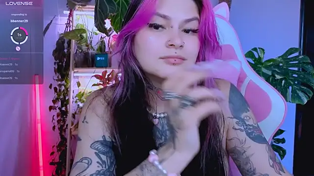 jelya_sg live cam on StripChat