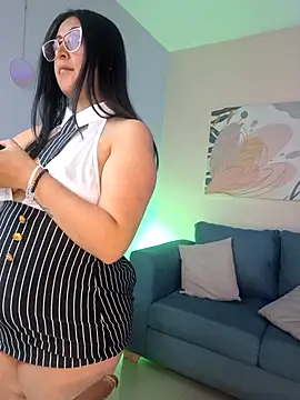 Amber_gold_ webcam