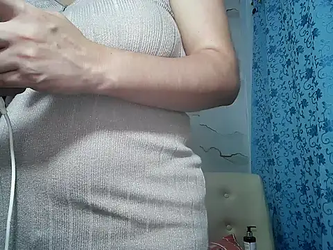 Rainbow_candy24 webcam