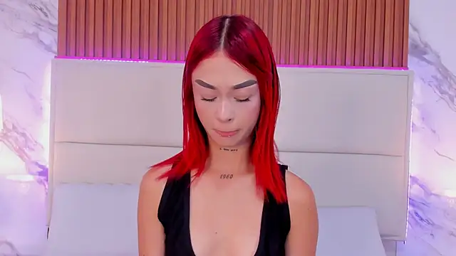 _bella_rossee_ webcam