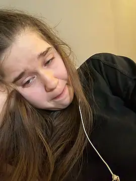 HornyGirlH webcam