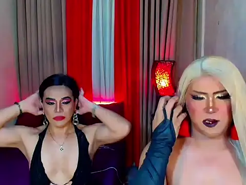 Wildest_Slave_Huntress webcam