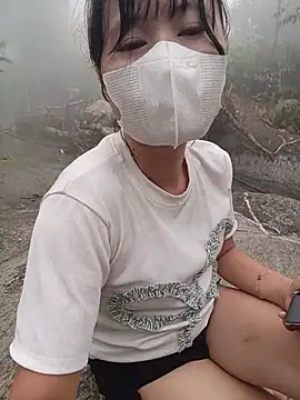 Linda-yiyi webcam