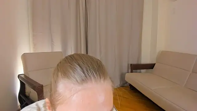 FemMantis live sex cam