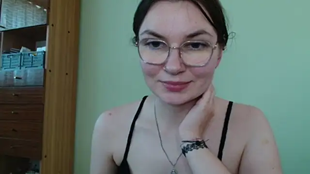 LooveELLYx webcam
