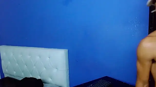 Angel_foxc13 webcam