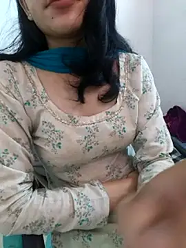 zoya_baby_ webcam