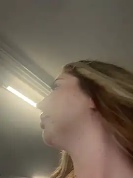 Amiraxevans webcam