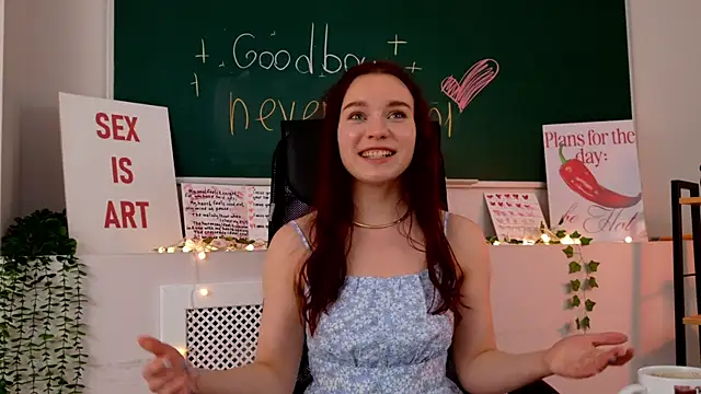 NoraHaynes webcam