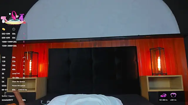 Leo_Savage_ webcam