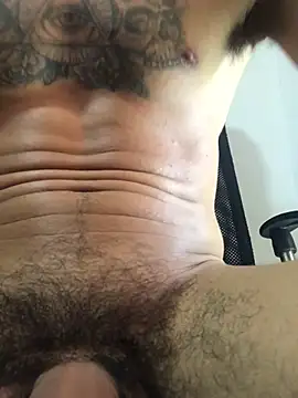 GilberMxx Live Webcam on Stripchat