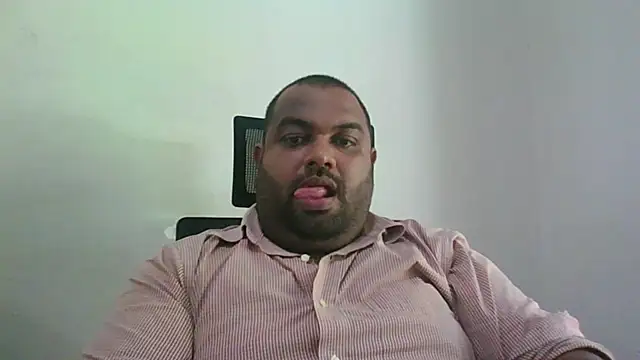 FatCockBoySL live cam on StripChat