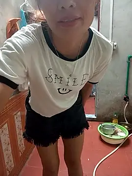 aiai220 live cam on StripChat