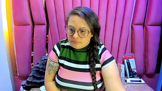 Sarah_Boobs_ webcam