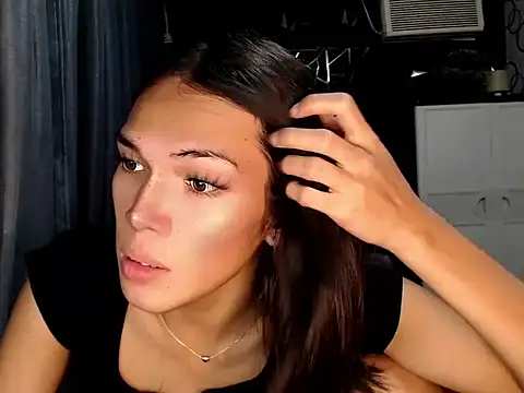 GORGEOUS_CARMEE webcam