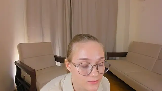 FemMantis webcam