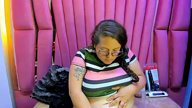 Sarah_Boobs_ webcam