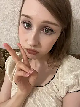 MeowyChans live sex cam