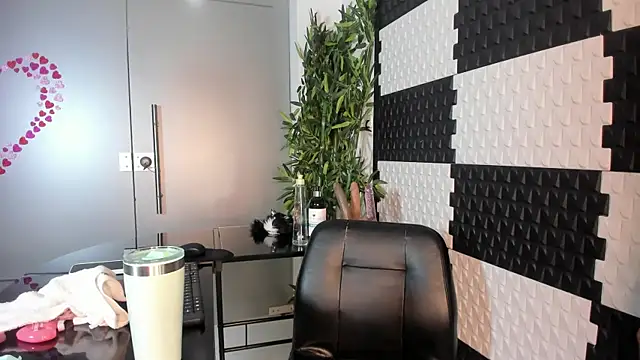 AlinaMorris webcam