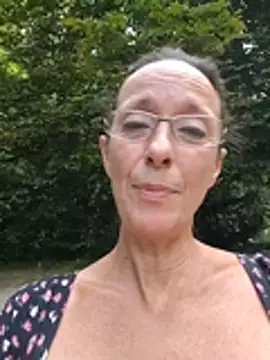 sacha_scorp (F mature) - Sucer mon lush plein de mouille
