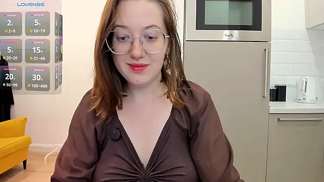 Charmy_Gracy webcam