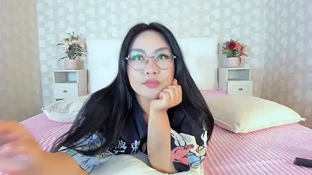 NatsumiHun webcam