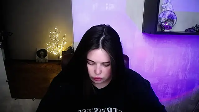 Emily_Mo webcam
