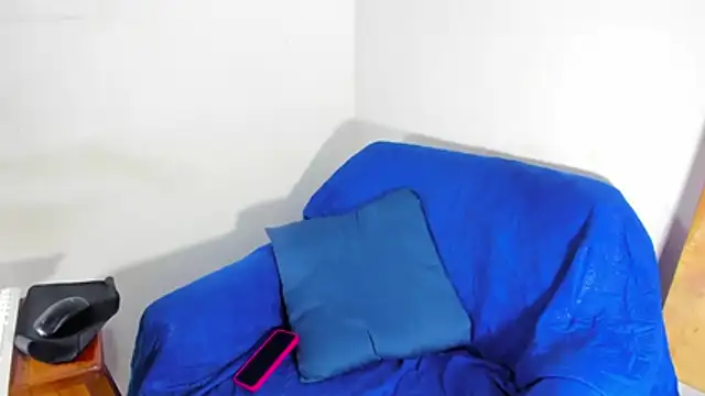 helena_copper_ webcam