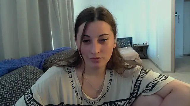 Helen_Adams_ live cam on StripChat